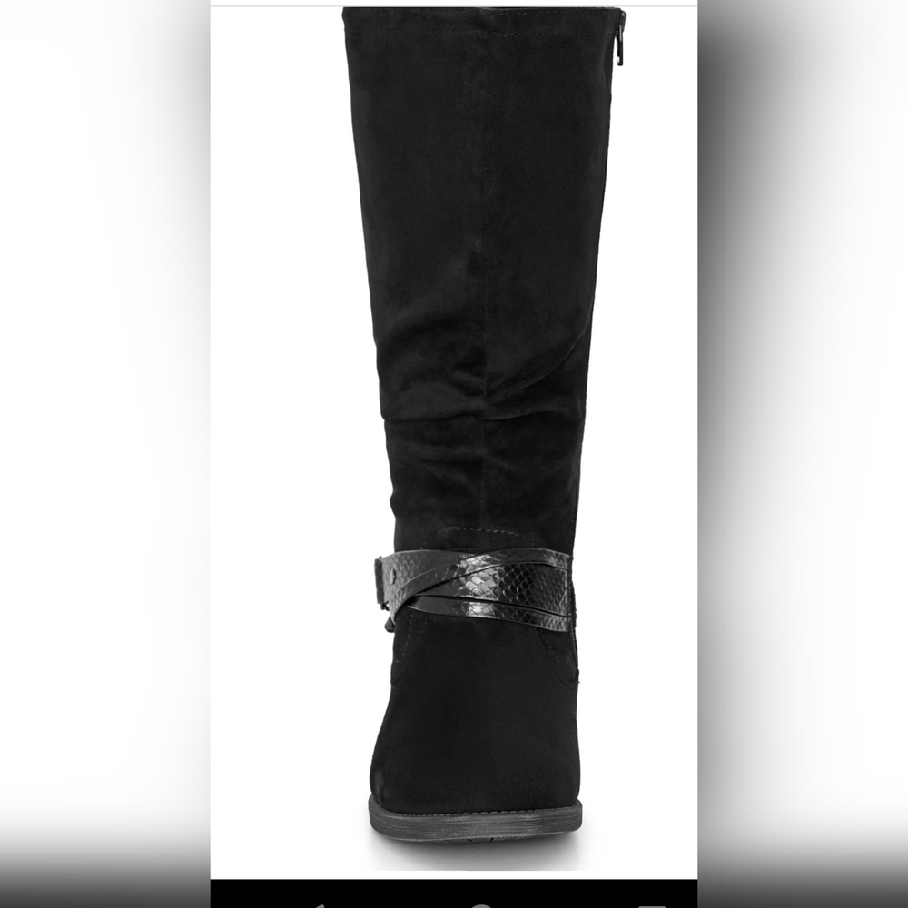 Black Heeled Boots - Picture 4 of 12